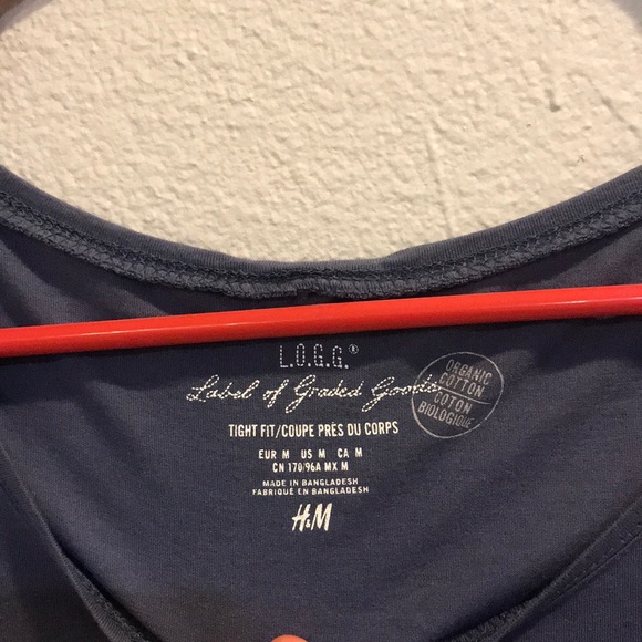 H&M basic tee - Picture 2 of 4